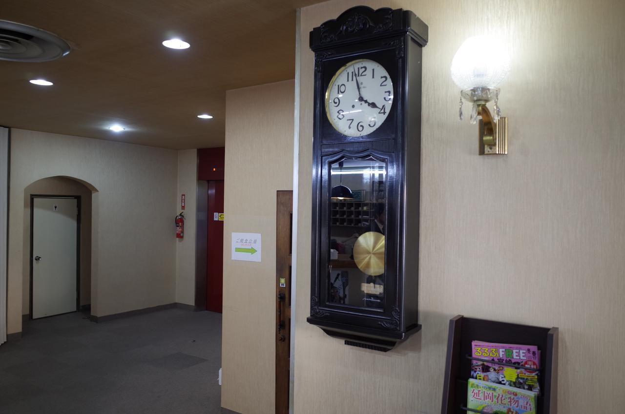 Business Hotel Kudo Нобеока Екстериор снимка