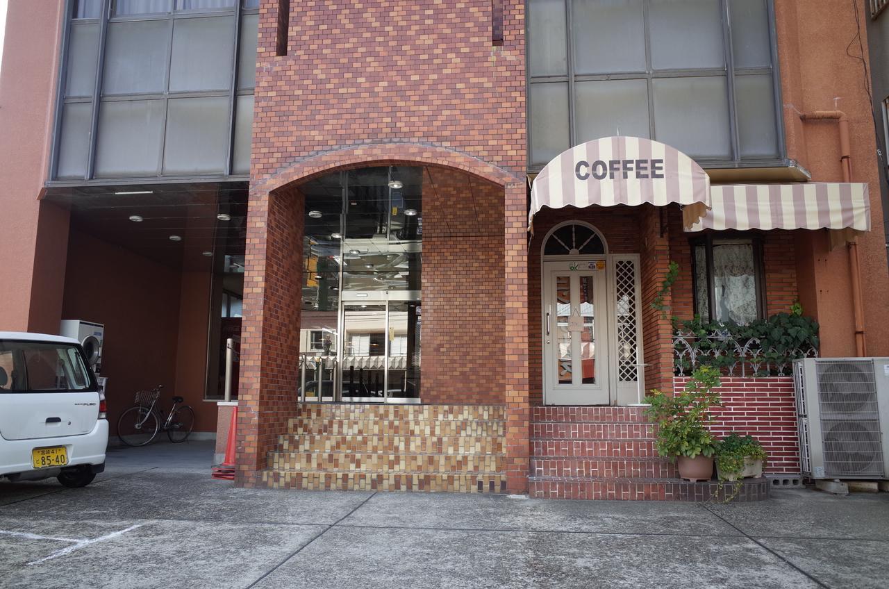 Business Hotel Kudo Нобеока Екстериор снимка