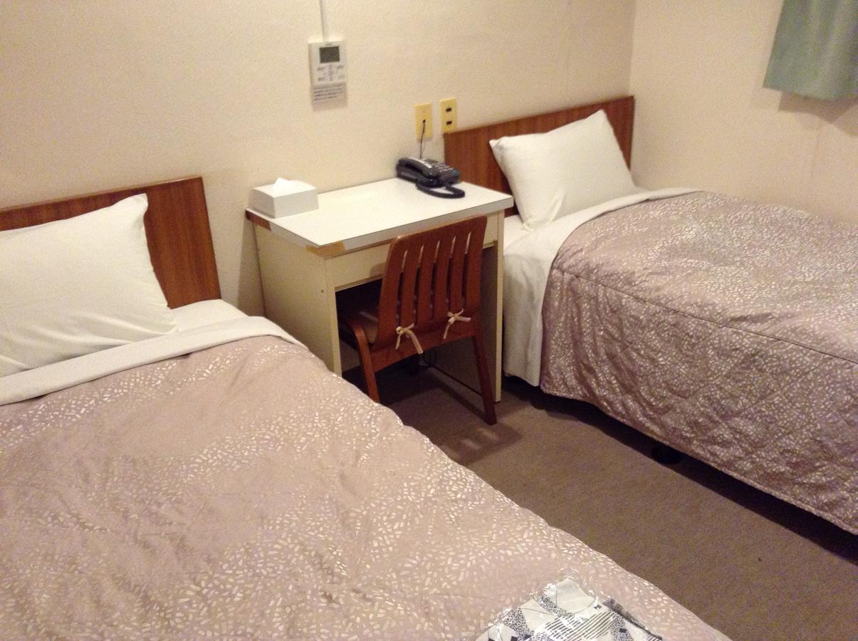 Business Hotel Kudo Нобеока Екстериор снимка